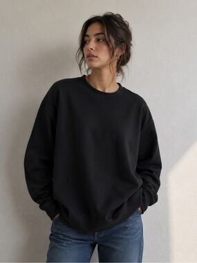 Uniqlo Crew Neck Sweater